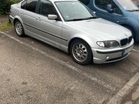 Gebraucht BMW 320 170 PS (125 kW) 2001 Silber Limousine