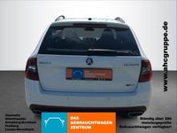 Gebraucht Skoda Octavia RS 184 PS (135 kW) 2018 Laserweiß uni Kombi