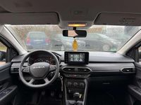 Gebraucht Dacia Sandero Essentiel 67 PS (49 kW) 2023 Gletscherweiss Kleinwagen