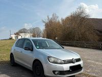 Gebraucht VW Golf VI 105 PS (77 kW) 2011 Silber Kleinwagen