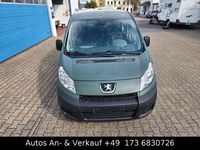 Gebraucht Peugeot TePee 136 PS (100 kW) 2007 Grün Van / Kleinbus