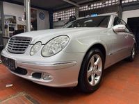 Gebraucht Mercedes E240 Elegance 177 PS (130 kW) 2003 Silber Limousine