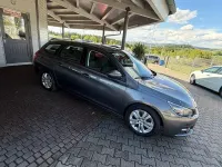 Gebraucht Peugeot 308 SW Access 131 PS (96 kW) 2019 Grau Kombi