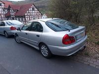 Gebraucht Mitsubishi Carisma 125 PS (91 kW) 2001 Silber Limousine