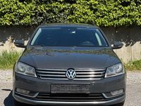 Gebraucht VW Passat 140 PS (102 kW) 2012 Grau Kombi