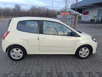 Gebraucht Renault Twingo 75 PS (55 kW) 2014 Andere farben Kleinwagen