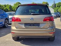 Gebraucht VW Golf Sportsvan 110 PS (80 kW) 2016 Gold Van / Kleinbus