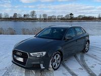Gebraucht Audi A3 Sport 150 PS (110 kW) 2018 Grau Limousine
