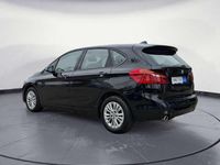 Gebraucht BMW 218 Advantage 140 PS (102 kW) 2019 Uni schwarz Van / Kleinbus