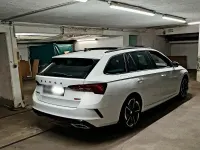 Gebraucht Skoda Octavia RS 200 PS (147 kW) 2023 Weiß Kombi
