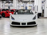 Gebraucht Ferrari 488 669 PS (492 kW) 2018 Weiß Cabrio
