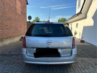 Gebraucht Opel Astra 105 PS (77 kW) 2005 Silber Kombi