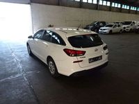 gebraucht Hyundai i30 Kombi 1.4 Select Klima Tempomat