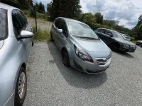 Gebraucht Opel Meriva Innovation 101 PS (74 kW) 2011 Silber Van / Kleinbus