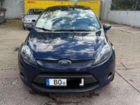 Gebraucht Ford Fiesta Trend 82 PS (60 kW) 2012 Blau Kleinwagen