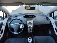 gebraucht Toyota Yaris 1.3 Sol Auto. sol