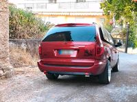 Gebraucht Chrysler Voyager 218 PS (160 kW) 2005 Rot Van / Kleinbus