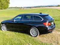 Gebraucht BMW 320 Luxury Line 184 PS (135 kW) 2014 Schwarz Kombi