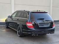 Gebraucht Mercedes C63 AMG AMG 457 PS (336 kW) 2009 Obsidianschwarz (metallic) Kombi