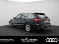 Używany Audi A4 Advanced 163 KM (119 kW) 2022 Czarny Kombi