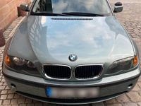 Gebraucht BMW 318 143 PS (105 kW) 2003 Grün Kombi