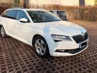 Gebraucht Skoda Superb 150 PS (110 kW) 2017 Weiß Kombi