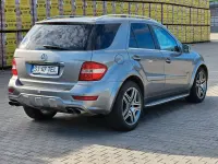 Gebraucht Mercedes ML300 204 PS (150 kW) 2010 Silber SUV