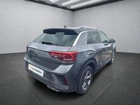 Gebraucht VW T-Roc 150 PS (110 kW) 2025 Grau SUV