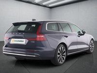 Gebraucht Volvo V60 Plus 455 PS (334 kW) 2025 Blau Kombi