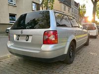 Gebraucht VW Passat 130 PS (95 kW) 2002 Silber Kombi
