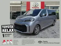 Gebraucht Toyota Proace Verso Team 177 PS (130 kW) 2024 Silber Kombi