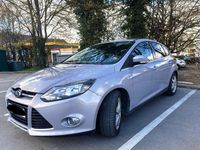 Second-hand Ford Focus 116 CP (85 kW) 2012 Argintiu Berlinǎ