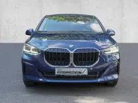 Gebraucht BMW 220 Active Tourer Luxury Line 156 PS (114 kW) 2023 Blau Van / Kleinbus