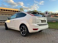 Second-hand Ford Focus 116 CP (85 kW) 2010 Alb Berlinǎ