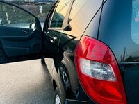 Gebraucht Mercedes A160 95 PS (69 kW) 2010 Schwarz Kleinwagen