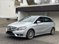 Gebraucht Mercedes 180 Sport 109 PS (80 kW) 2012 Silber Limousine