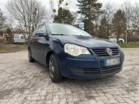 Gebraucht VW Polo 60 PS (44 kW) 2009 Blau Kleinwagen