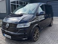 Second-hand VW Multivan Highline 199 CP (146 kW) 2021 Negru Monovolum