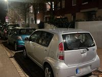 Gebraucht Daihatsu Sirion 69 PS (50 kW) 2008 Silber Kleinwagen