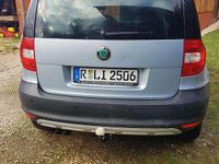 Gebraucht Skoda Yeti 110 PS (80 kW) 2011 Blau SUV