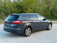 Gebraucht Ford Focus 125 PS (91 kW) 2011 Grau Kombi