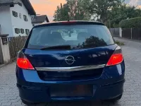 Gebraucht Opel Astra 115 PS (84 kW) 2008 Blau Kombi