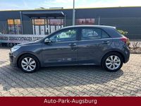 Gebraucht Kia Rio Vision 84 PS (61 kW) 2022 Grau Limousine