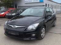 Gebraucht Hyundai i30 90 PS (66 kW) 2012 Schwarz Limousine