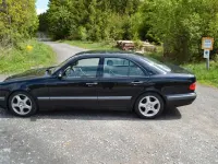 Gebraucht Mercedes E240 170 PS (125 kW) 2003 Schwarz Limousine