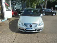 Gebraucht Mercedes A180 109 PS (80 kW) 2011 Silber Kleinwagen