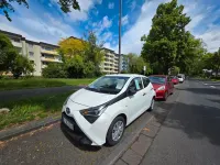 Second-hand Toyota Aygo 72 CP (52 kW) 2019 Alb Hatchback