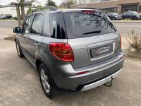 Gebraucht Suzuki SX4 107 PS (78 kW) 2008 Grau Limousine