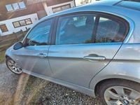 Gebraucht BMW 330 272 PS (200 kW) 2008 Silber Limousine