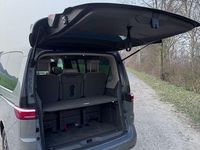 Gebraucht VW Multivan 150 PS (110 kW) 2024 Grau Van